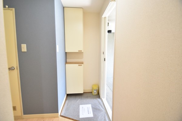 ストークヴィレッジB 玄関