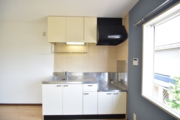 ストークヴィレッジB キッチン