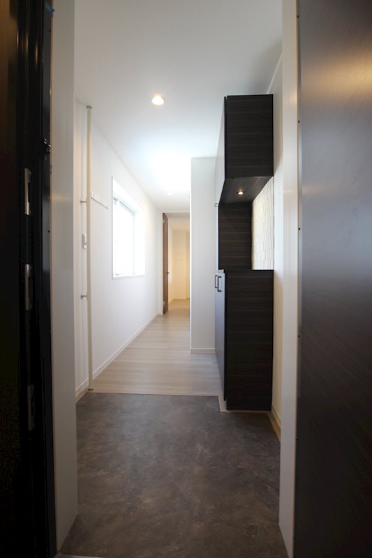 ラヴィルアール 玄関