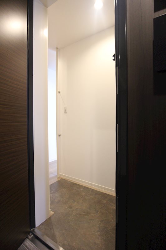 ラヴィルアール 玄関