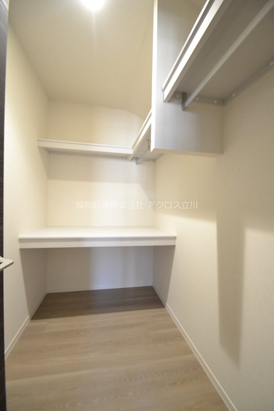 ヴァールハイト その他4