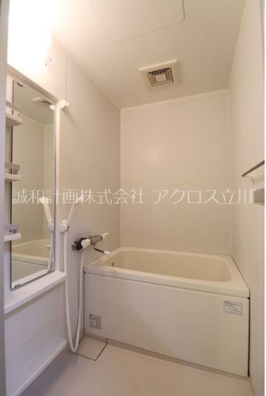 メゾン・ウィスタリア 風呂画像