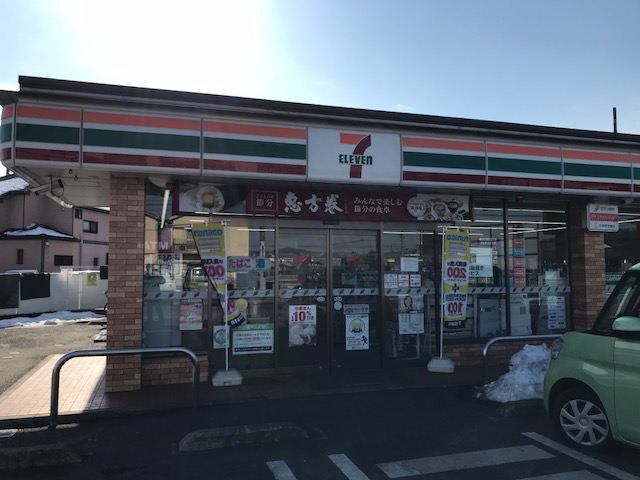 メゾンシルクB コンビニ
