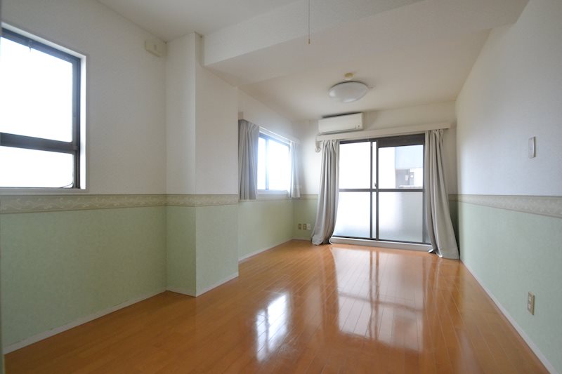 福島ビル リビング