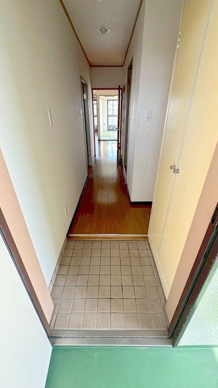 マンション田島 玄関