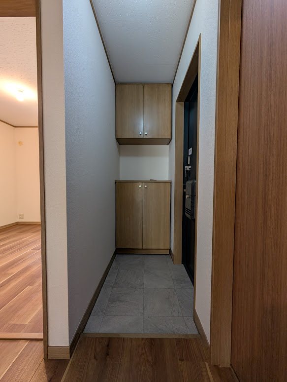 グランドール・コスモ 玄関