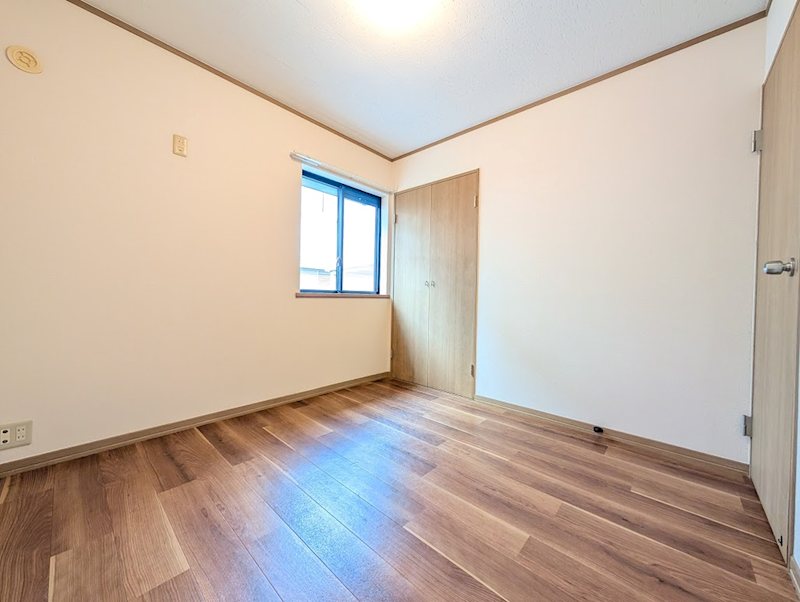 グランドール・コスモ ベッドルーム