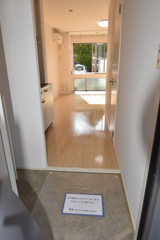 カーサみねき 玄関