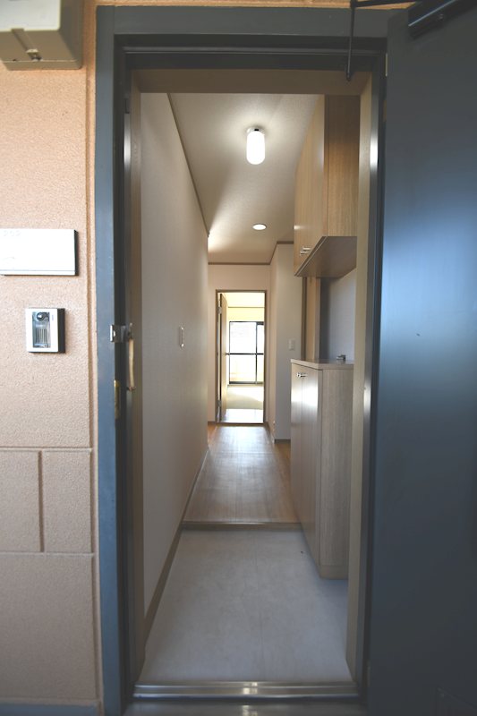 ガーデンズコート立川Ａ棟 玄関