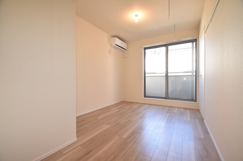 プチメゾン横山 ベッドルーム