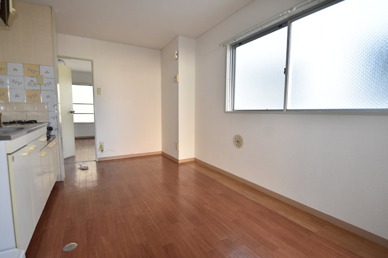 アーバン寺町 リビング