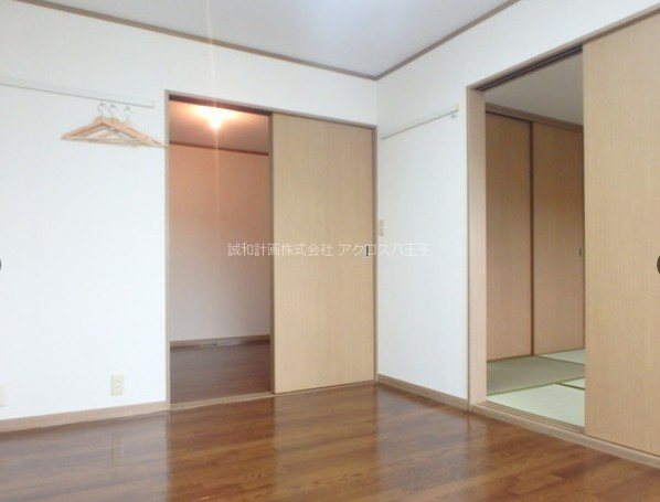 メゾン朝倉野 リビング