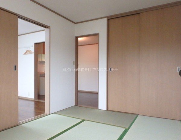 メゾン朝倉野 ベッドルーム