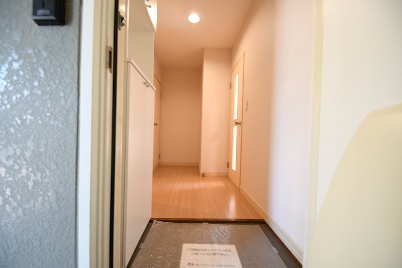 オークヒルＡ 玄関