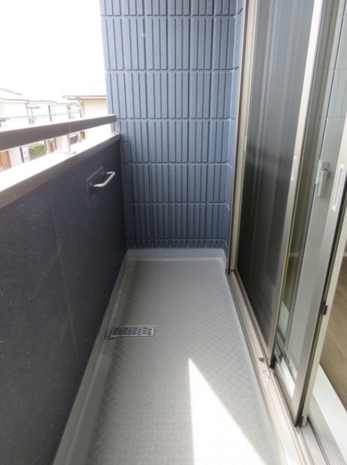 ドゥジエム　イブキ ベランダ