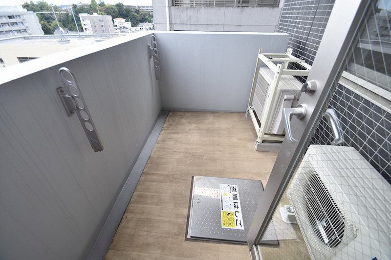 シャーメゾンステージ日野 ベランダ