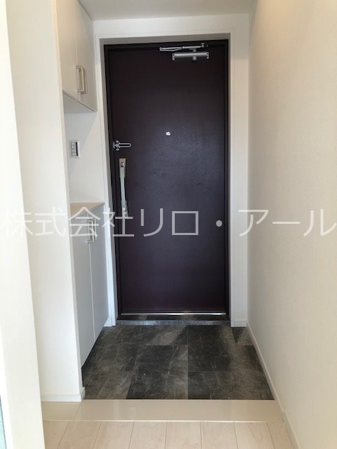 ロイヤルパレス広尾　 玄関