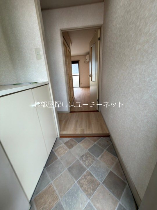 セジュールロマンⅡ 玄関