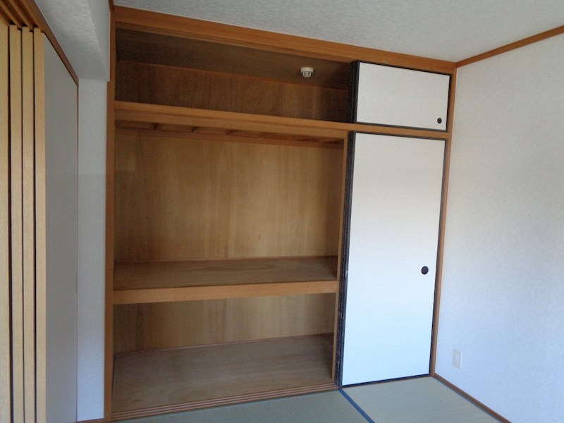 サンライズK 収納
