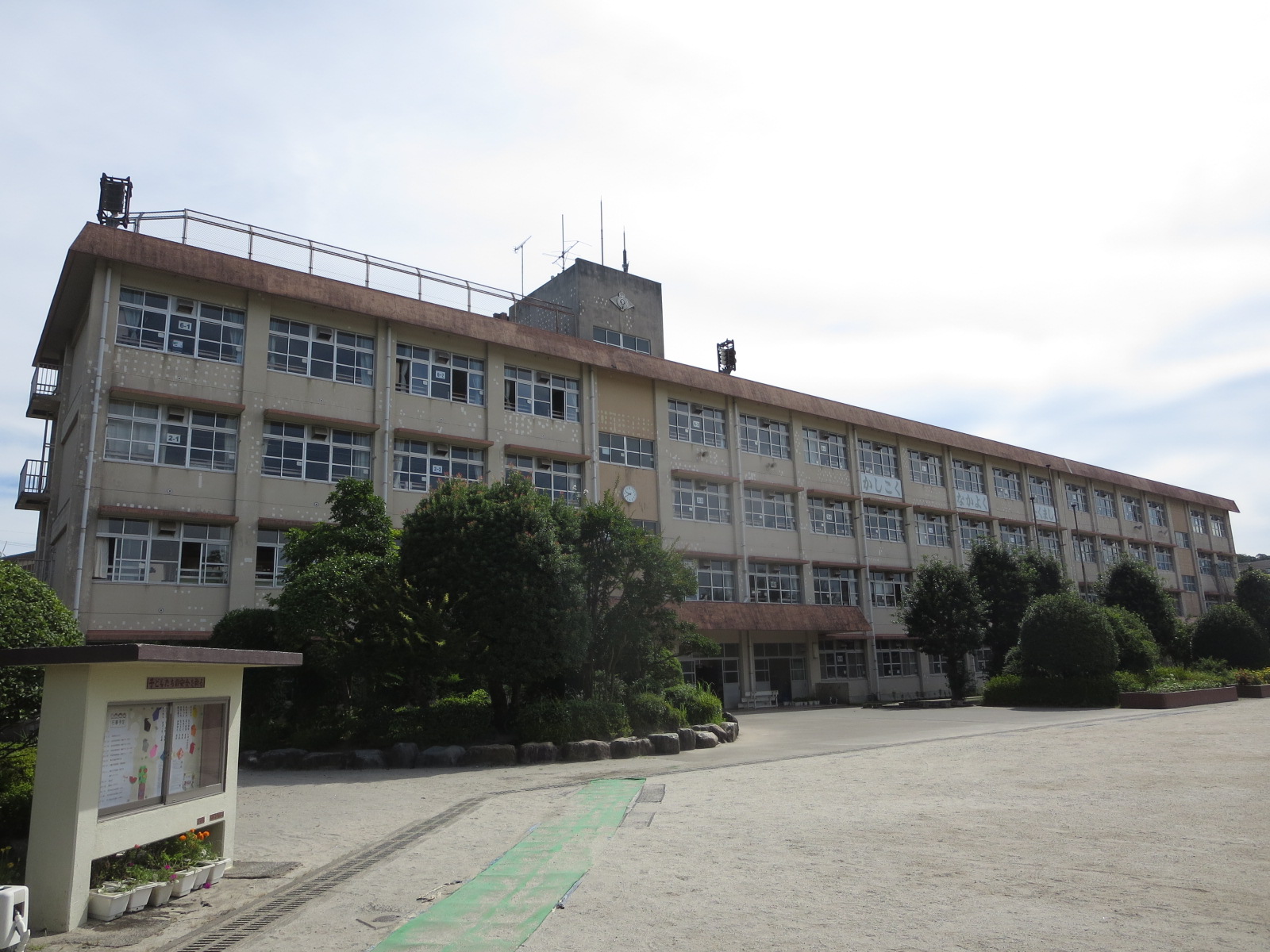 エスポワールB 小学校