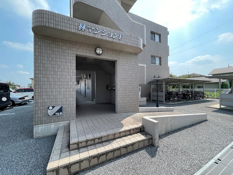 林マンションＦ エントランス