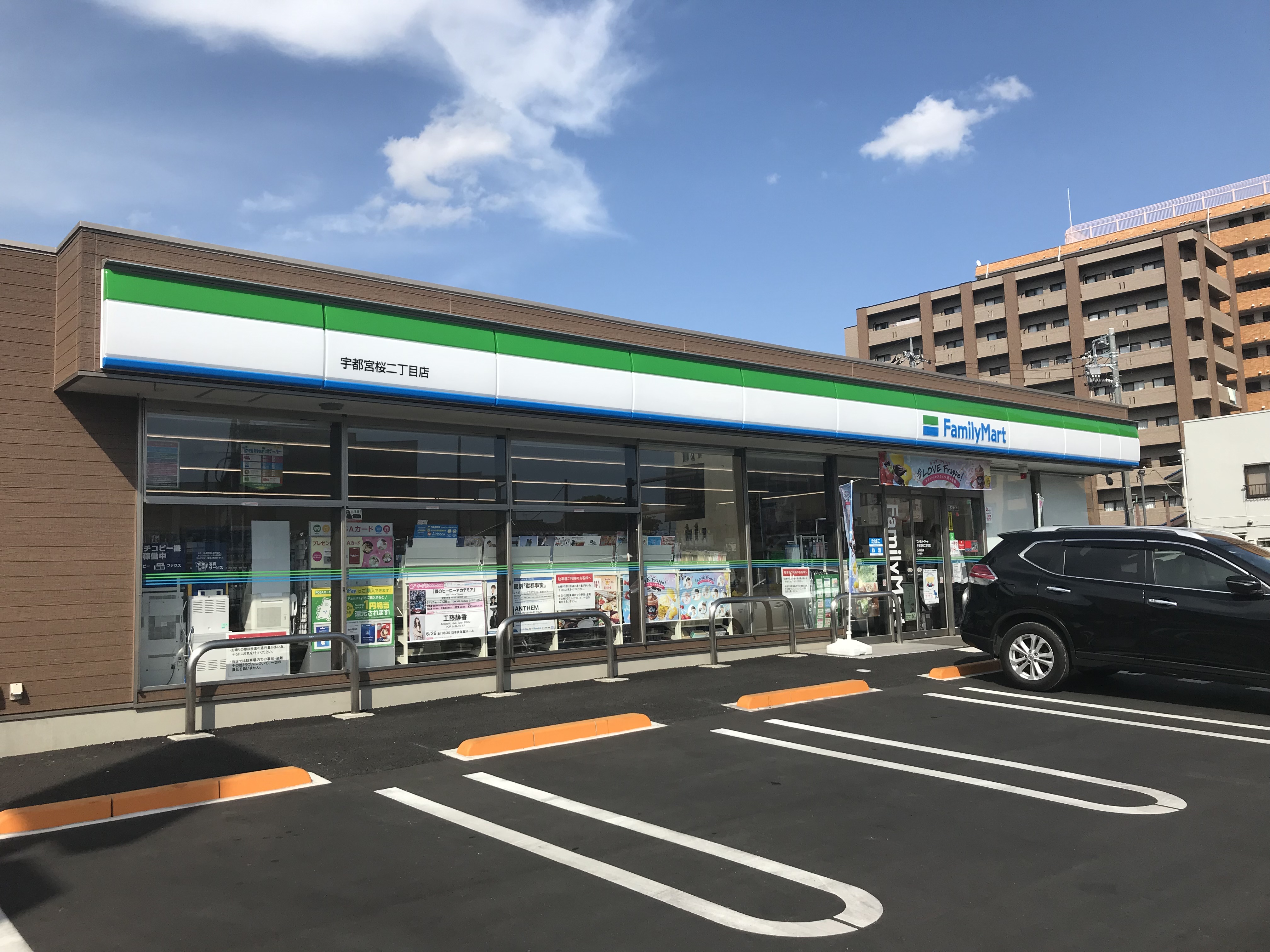ユーミーセレッソ コンビニ