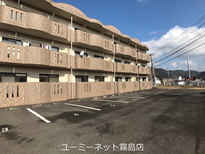 ション・ドゥ・ソレイユ 外観