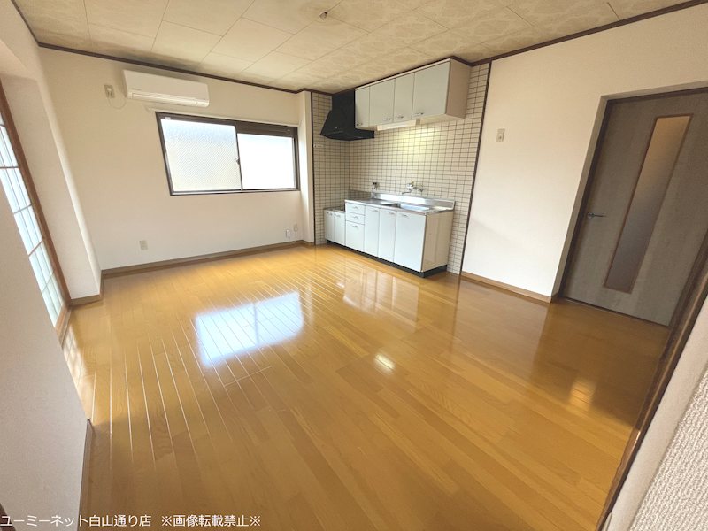 センチュリー21弐番館 リビング