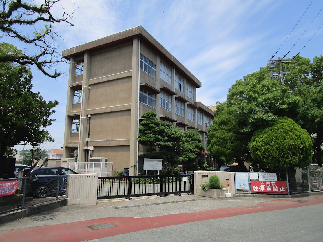 グランディールはませんⅡ 小学校