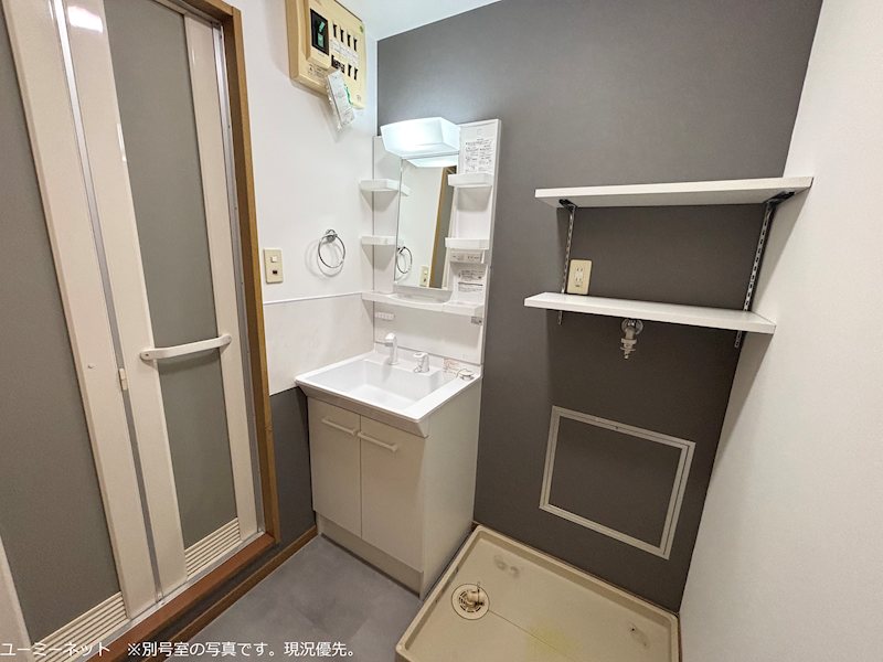 エクセレント皇英 洗面所