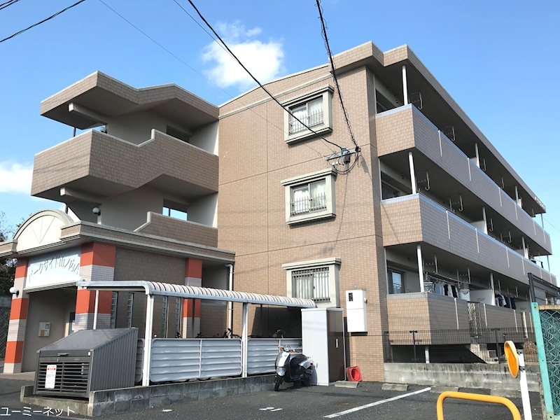 パークサイド山ノ内A 外観