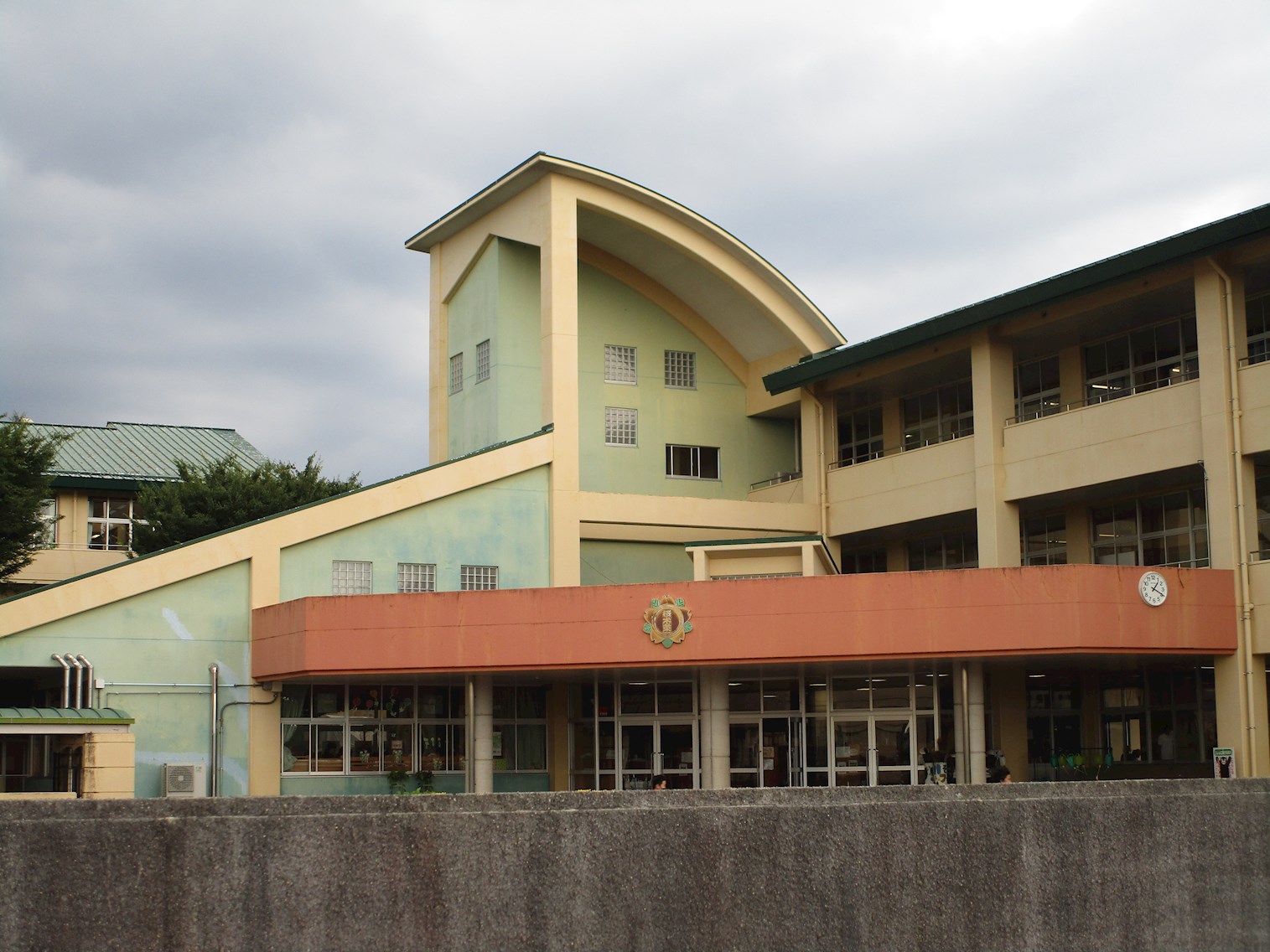 イーストチェリー壱番館 小学校