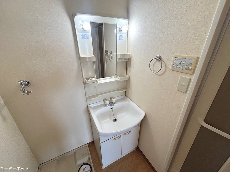 シャトレ有田 洗面所
