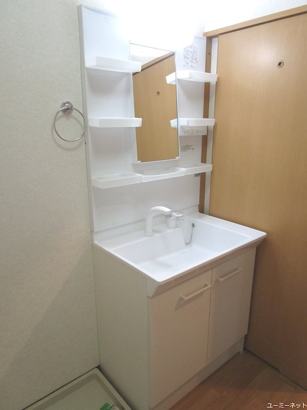 エンゼルシャトー 洗面所