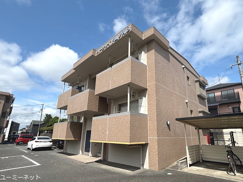 パークサイド山ノ内B 外観