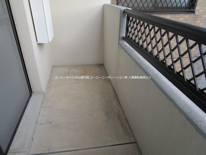シャトー光の森D ベランダ