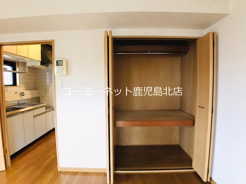 AXIS 収納