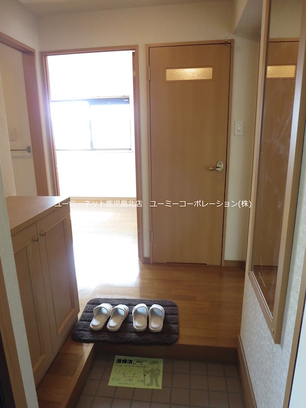 コーポラス桜 玄関