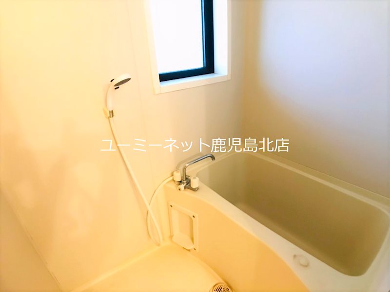 コンヴェニーレ.エス 風呂画像