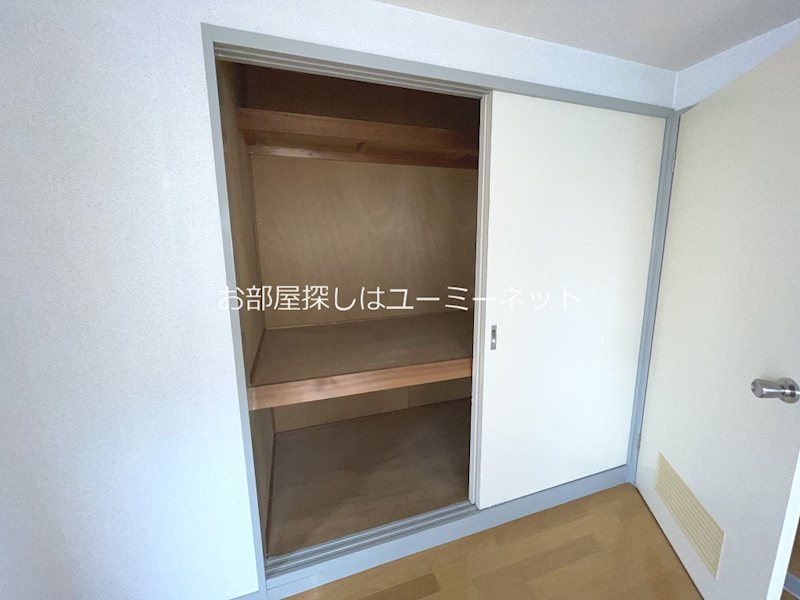 木通歯科ビル 収納