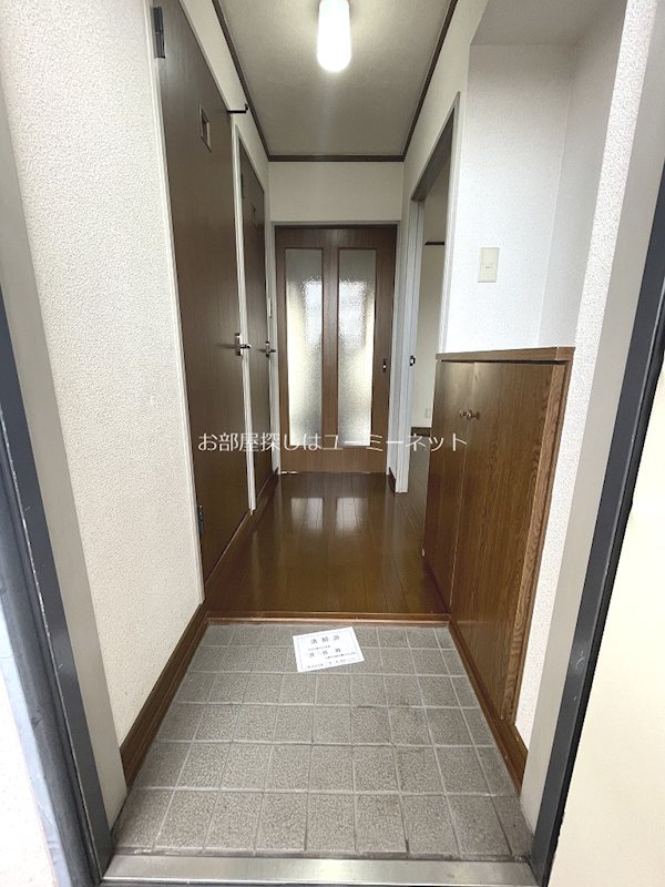 ファミーユ蘭 玄関