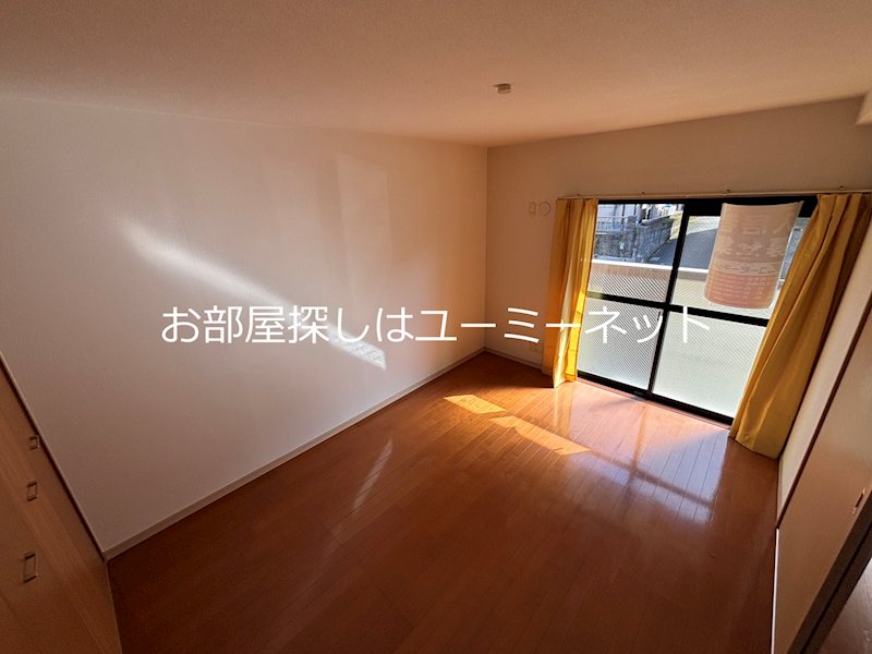 若葉ハイツ（鹿児島） ベッドルーム