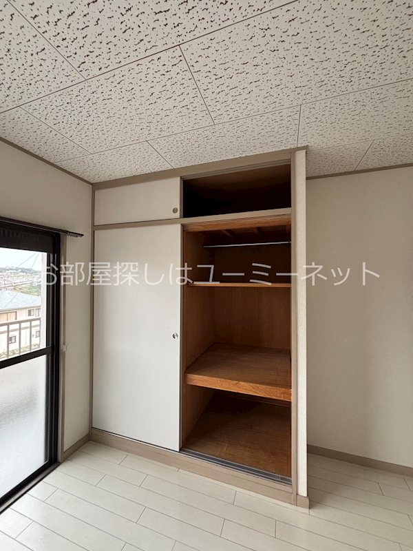 サンリッチ玉里台 収納