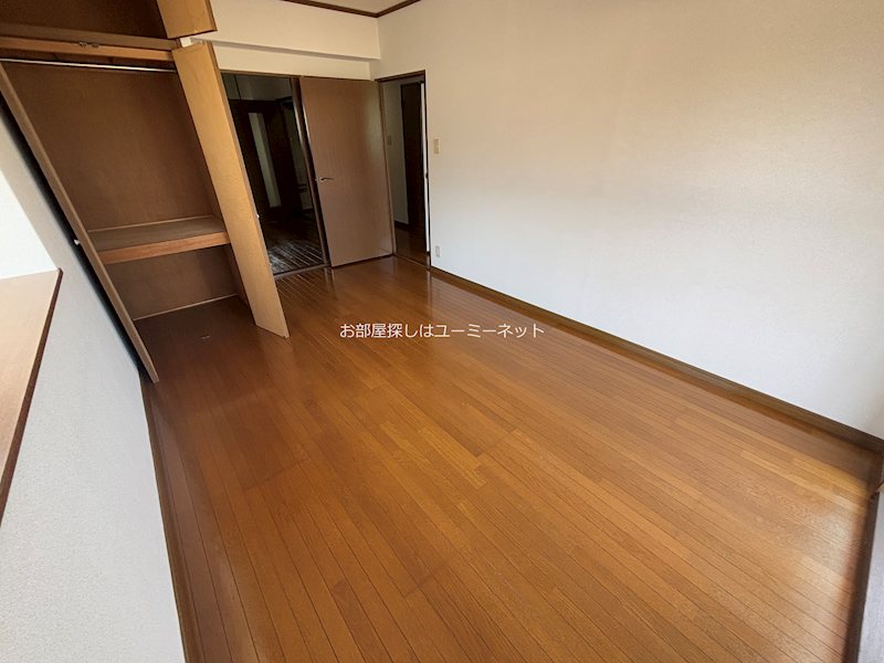プレステージ末満 ベッドルーム