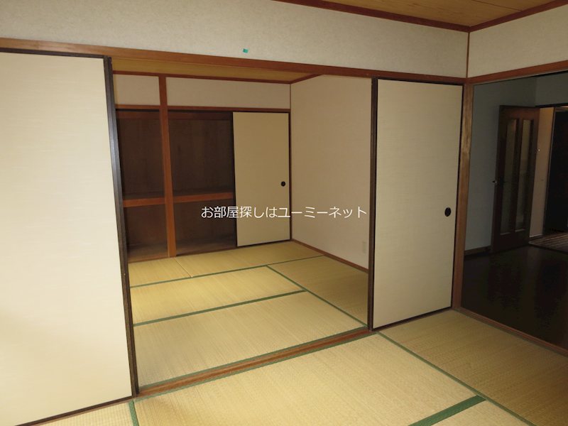 エンプロイ藤利 リビング