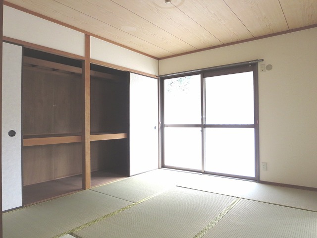 エンプロイ藤利 その他