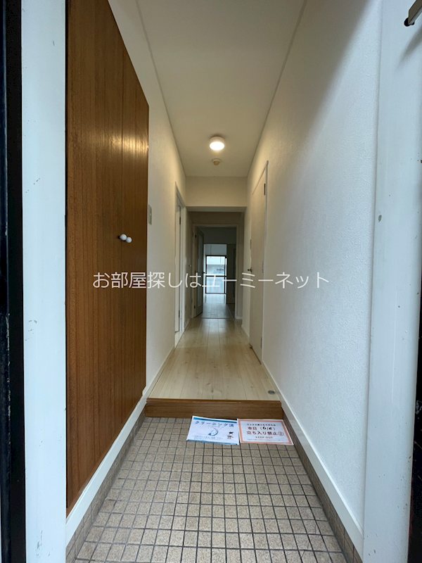 永徳ハイツB棟 玄関