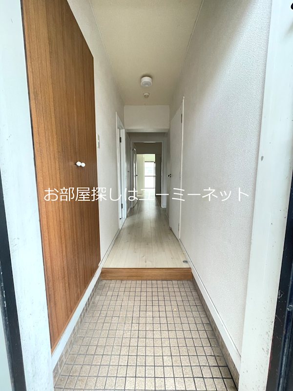 永徳ハイツB棟 玄関