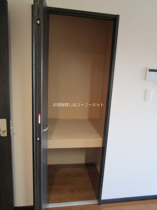 グロリオサ その他