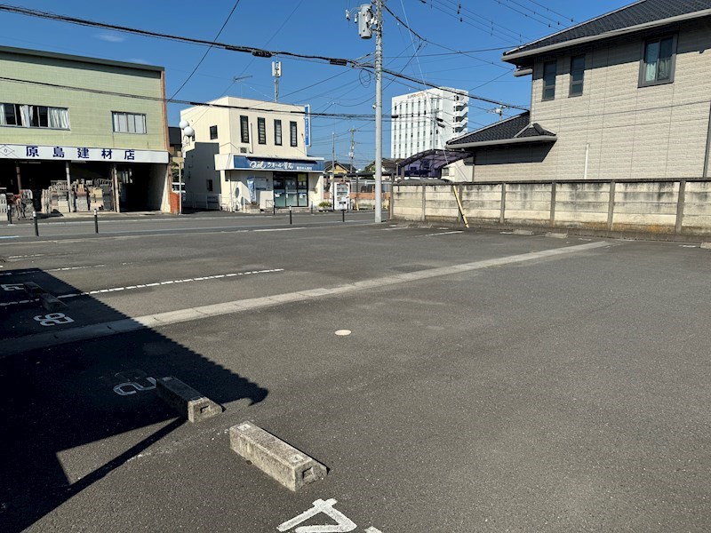 オリーブコート 駐車場
